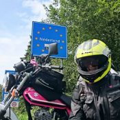 Tysiące kilometrów, zrobione po całym świecie, zwykłym motocyklem 125!
