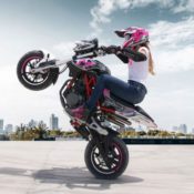 Motocykl 125 tylko dla zabawy? Czyli przegląd motocykli których właściciele nie przejmują się tym co o nich myślą inni.