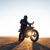 Batman na motocyklu…