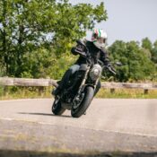 Jaki motocykl kupić? Część druga: Włoski, Austriacki czy może Japoński?