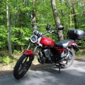 Estetyczne i skuteczne. Akcesoryjne reflektory LED marki Moretti Parts